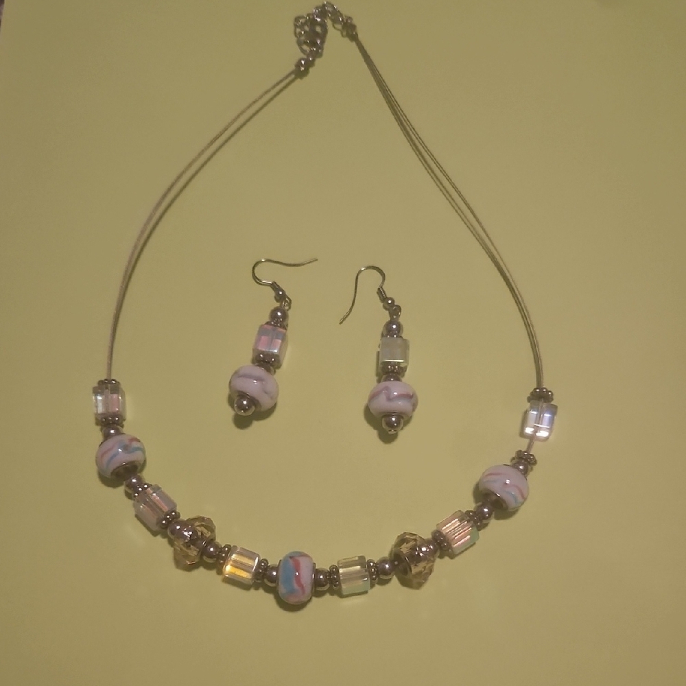 Elegant Multicolor Beaded Necklace and Earring Set